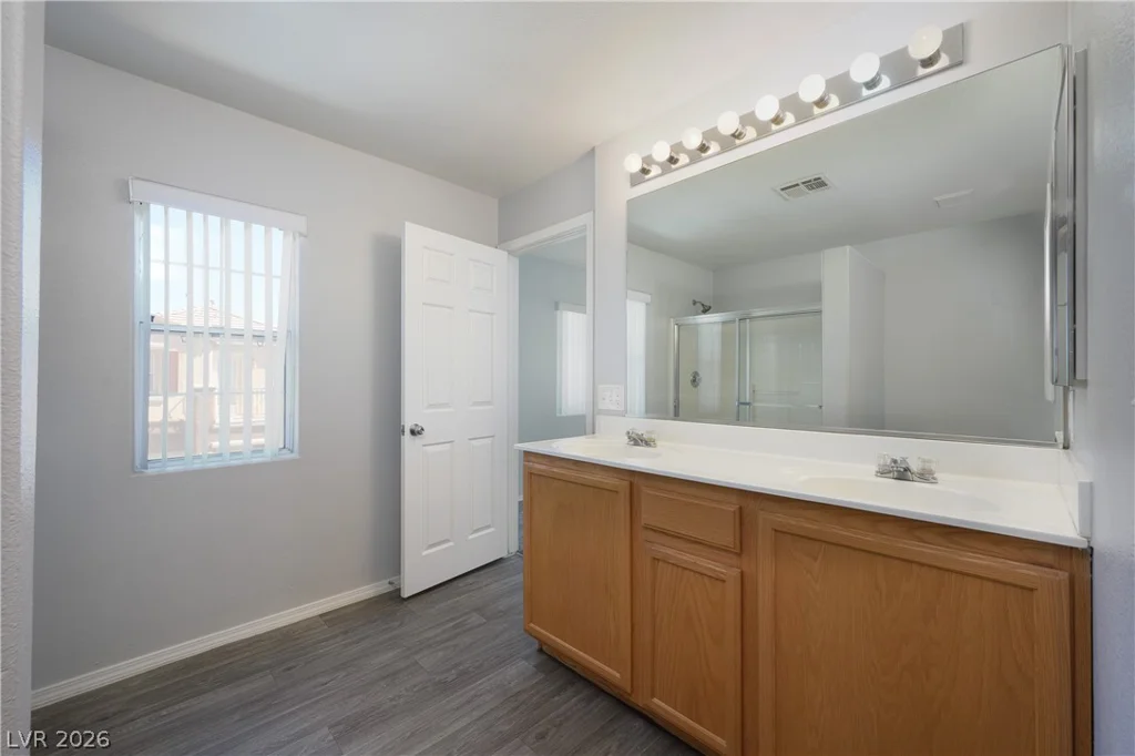 10637 Chickasaw Cedar, Las Vegas, NV 89129