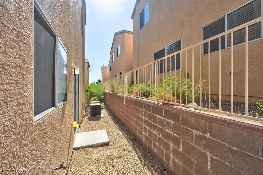 10637 Chickasaw Cedar, Las Vegas, NV 89129