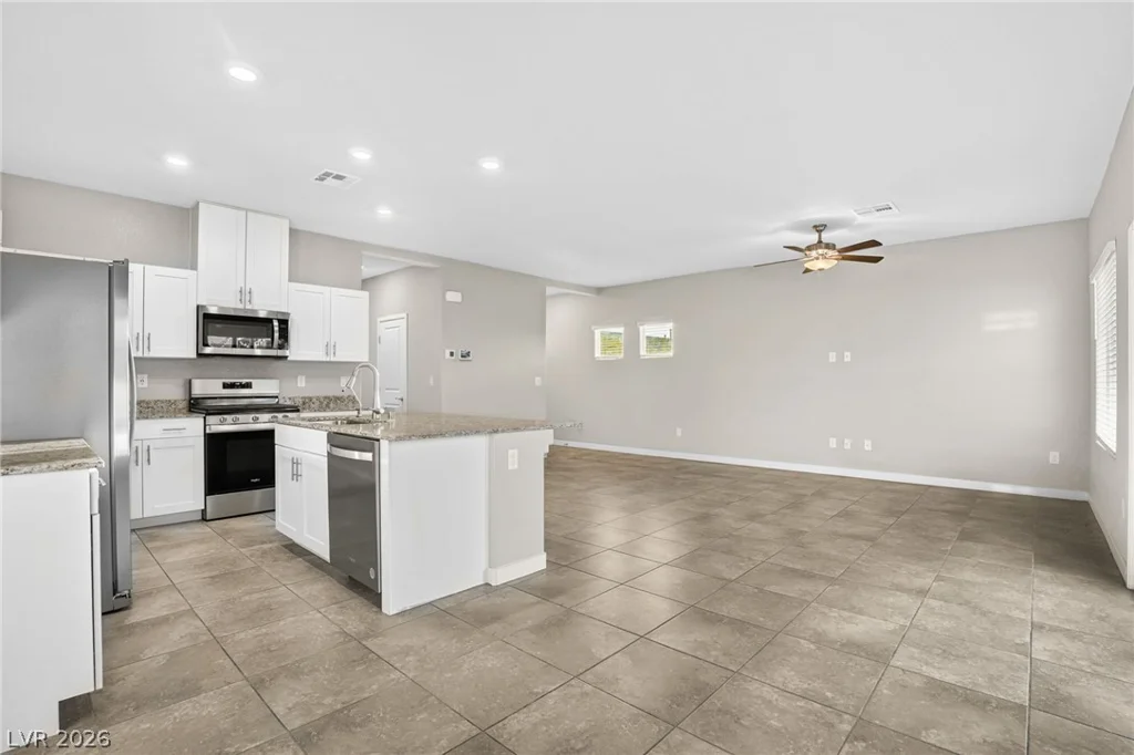 3743 Lambent, North Las Vegas, NV 89084