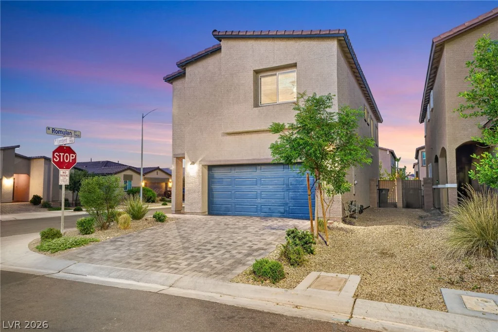 3743 Lambent, North Las Vegas, NV 89084