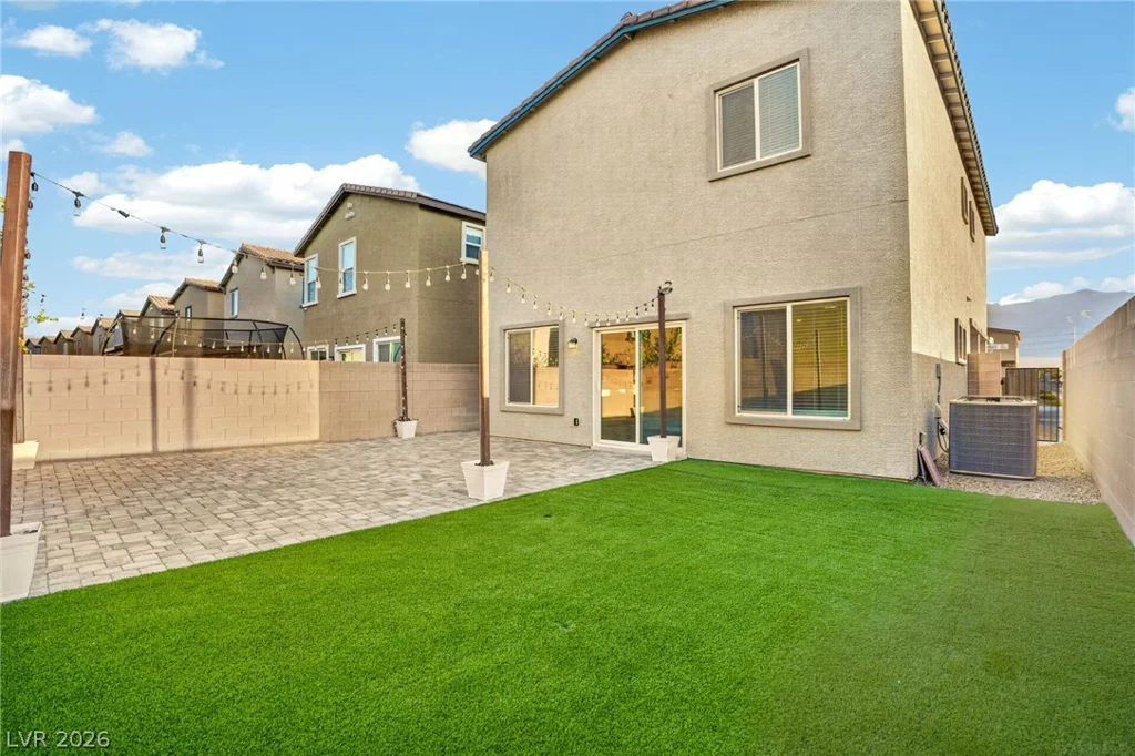 3743 Lambent, North Las Vegas, NV 89084
