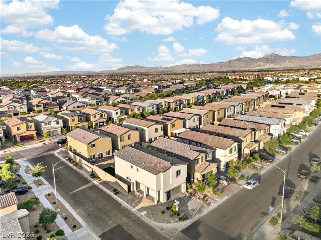 3743 Lambent, North Las Vegas, NV 89084