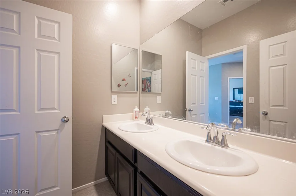 5565 Autumn Cliffs, Las Vegas, NV 89118