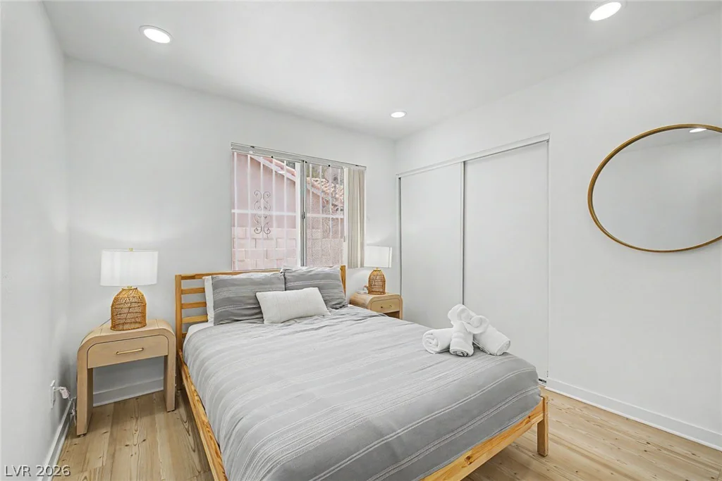 512 Macbrey, Las Vegas, NV 89123
