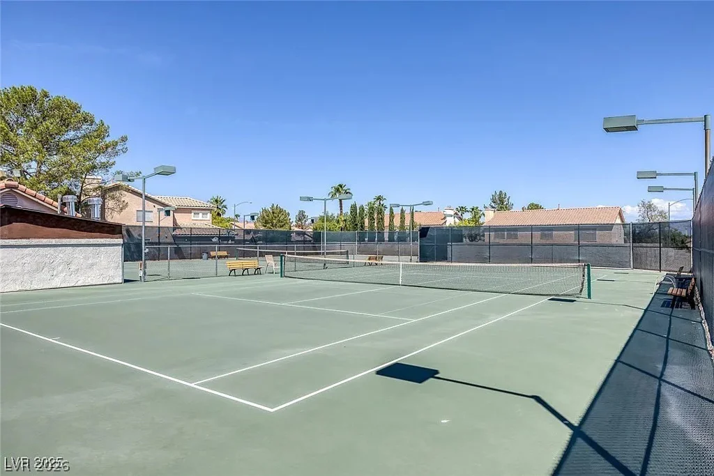 512 Macbrey, Las Vegas, NV 89123