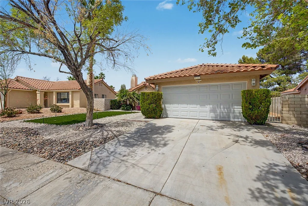 512 Macbrey, Las Vegas, NV 89123