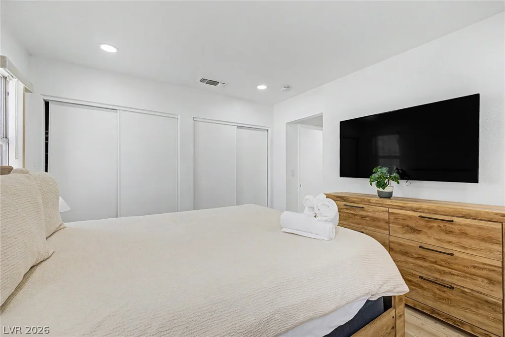 512 Macbrey, Las Vegas, NV 89123
