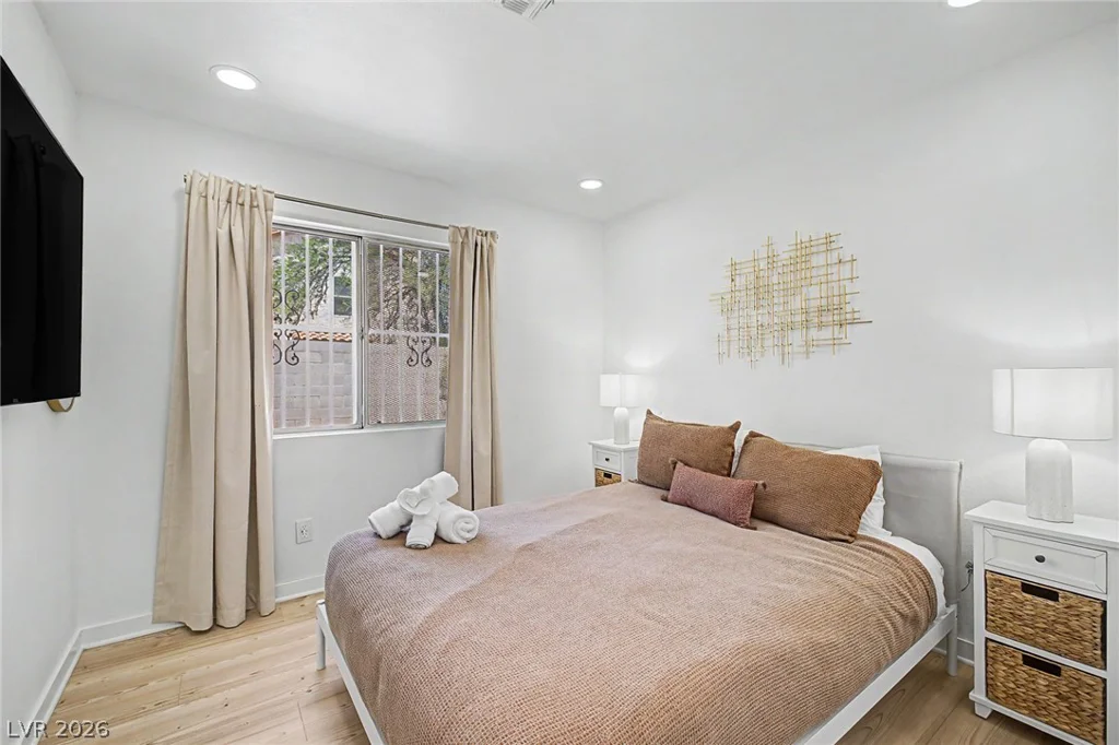 512 Macbrey, Las Vegas, NV 89123