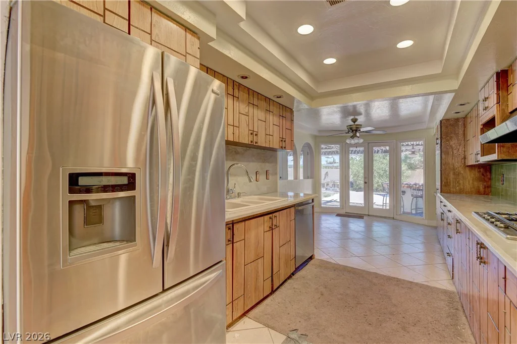 4204 Woodcrest, Las Vegas, NV 89121