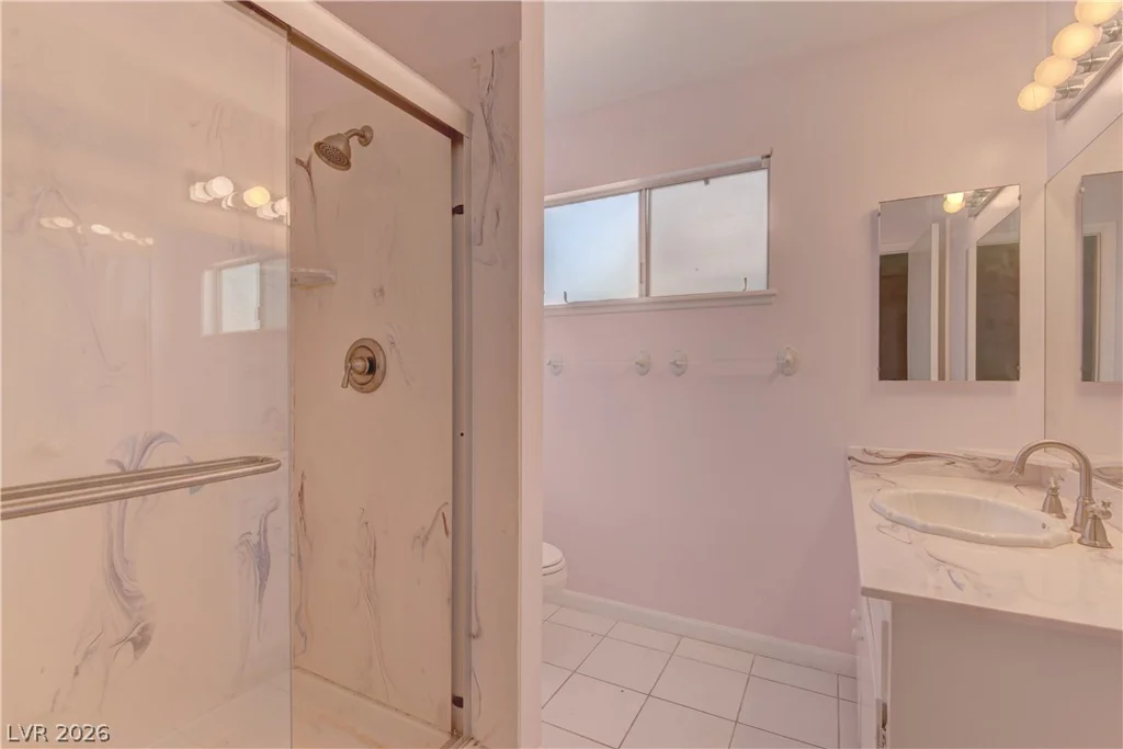 4204 Woodcrest, Las Vegas, NV 89121
