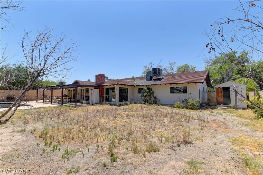 4204 Woodcrest, Las Vegas, NV 89121