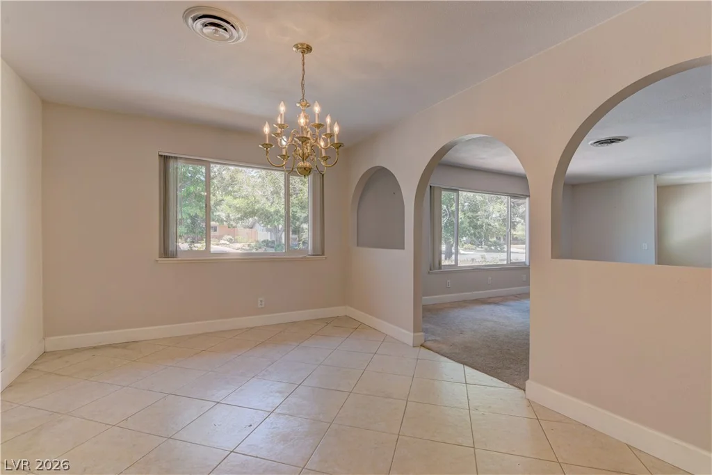 4204 Woodcrest, Las Vegas, NV 89121