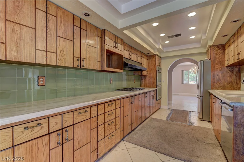 4204 Woodcrest, Las Vegas, NV 89121