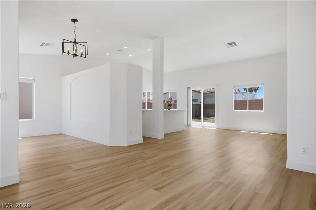 525 Rancho Del Mar, North Las Vegas, NV 89031
