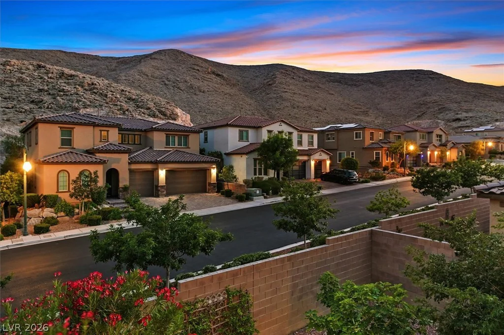 3857 MONTONE, Las Vegas, NV 89141