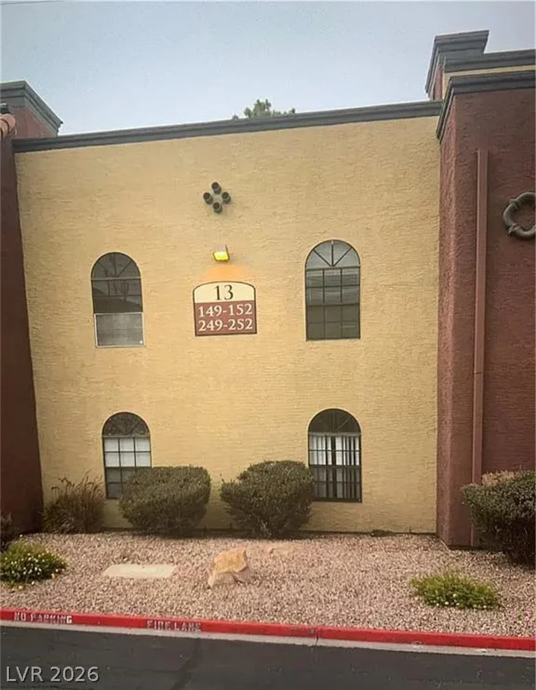 4050 Pacific Harbors, Las Vegas, NV 89121