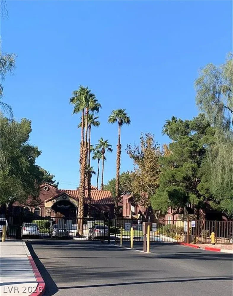 4050 Pacific Harbors, Las Vegas, NV 89121