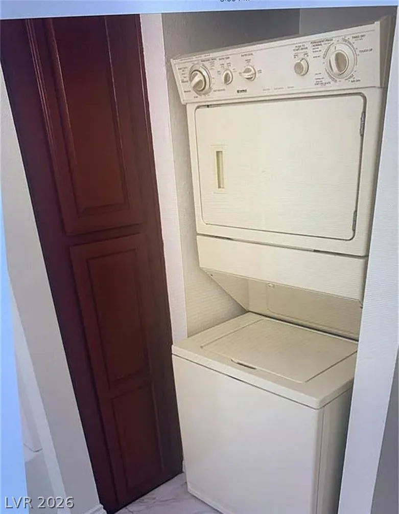 4050 Pacific Harbors, Las Vegas, NV 89121