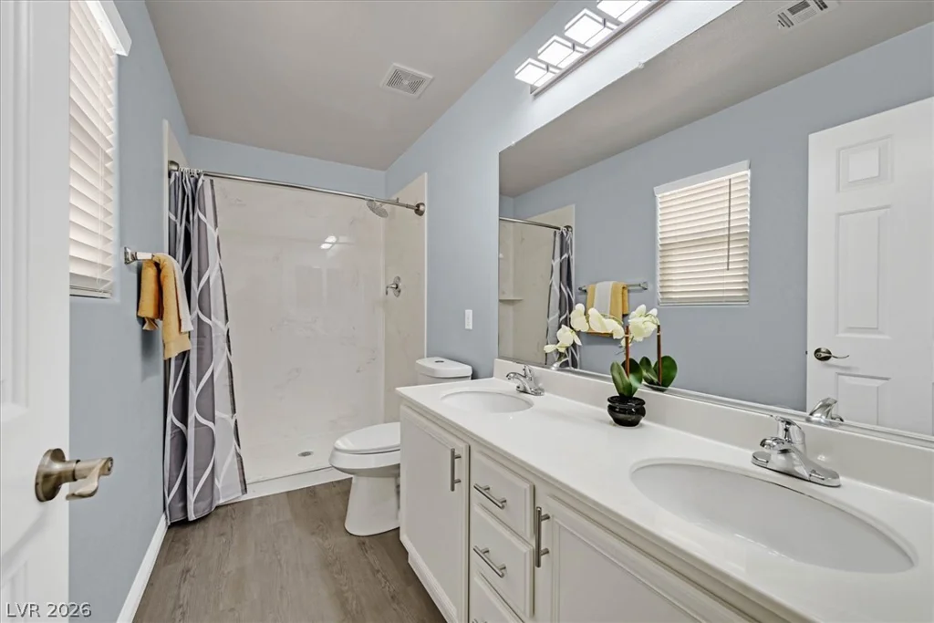 3142 Leonetti, Las Vegas, NV 89141