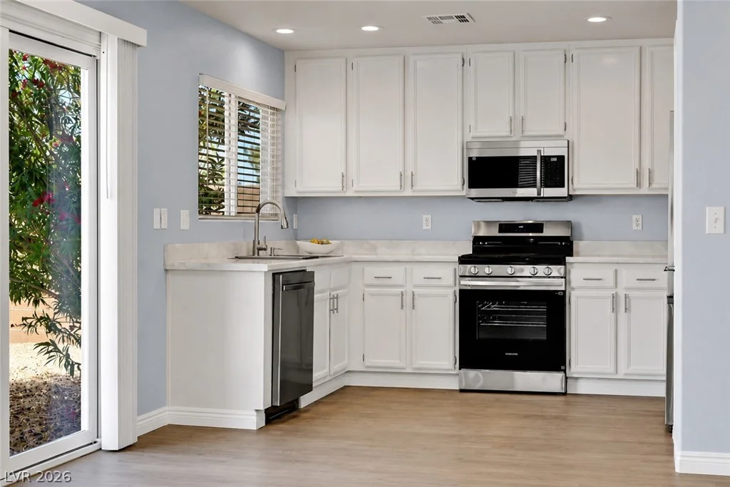 3142 Leonetti, Las Vegas, NV 89141
