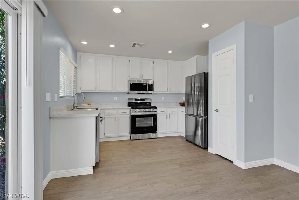 3142 Leonetti, Las Vegas, NV 89141