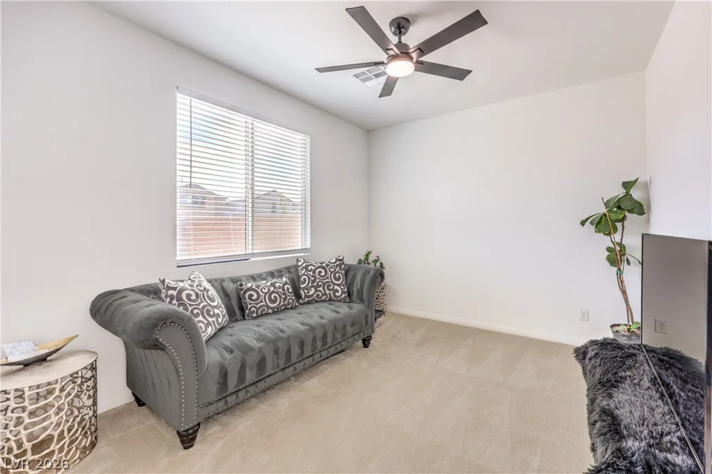 1915 Karner Blue, North Las Vegas, NV 89031