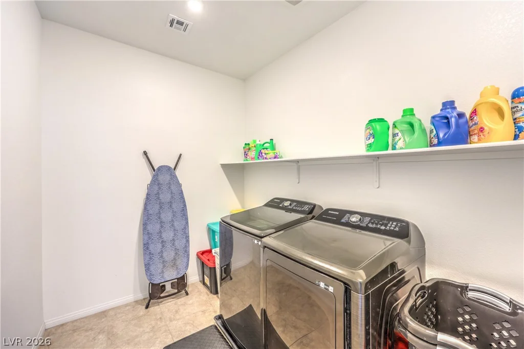 1915 Karner Blue, North Las Vegas, NV 89031