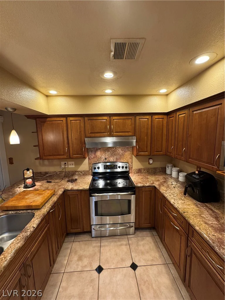 5281 Supai, Las Vegas, NV 89103