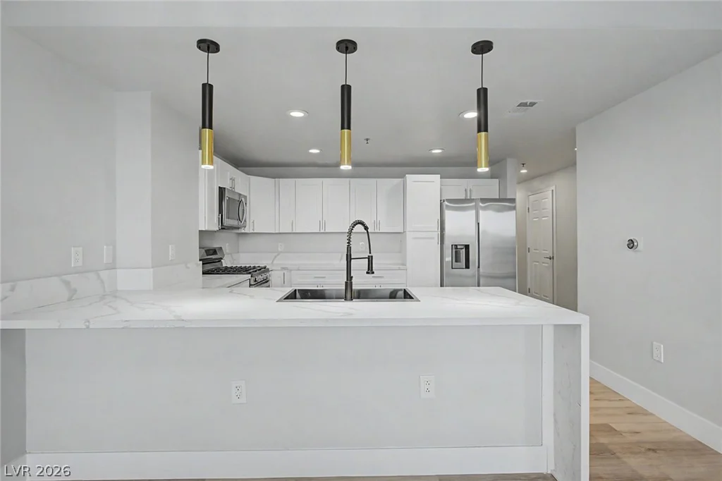 150 Las Vegas, Las Vegas, NV 89101