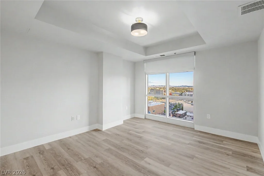 150 Las Vegas, Las Vegas, NV 89101