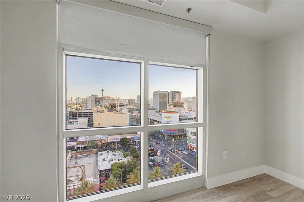 150 Las Vegas, Las Vegas, NV 89101