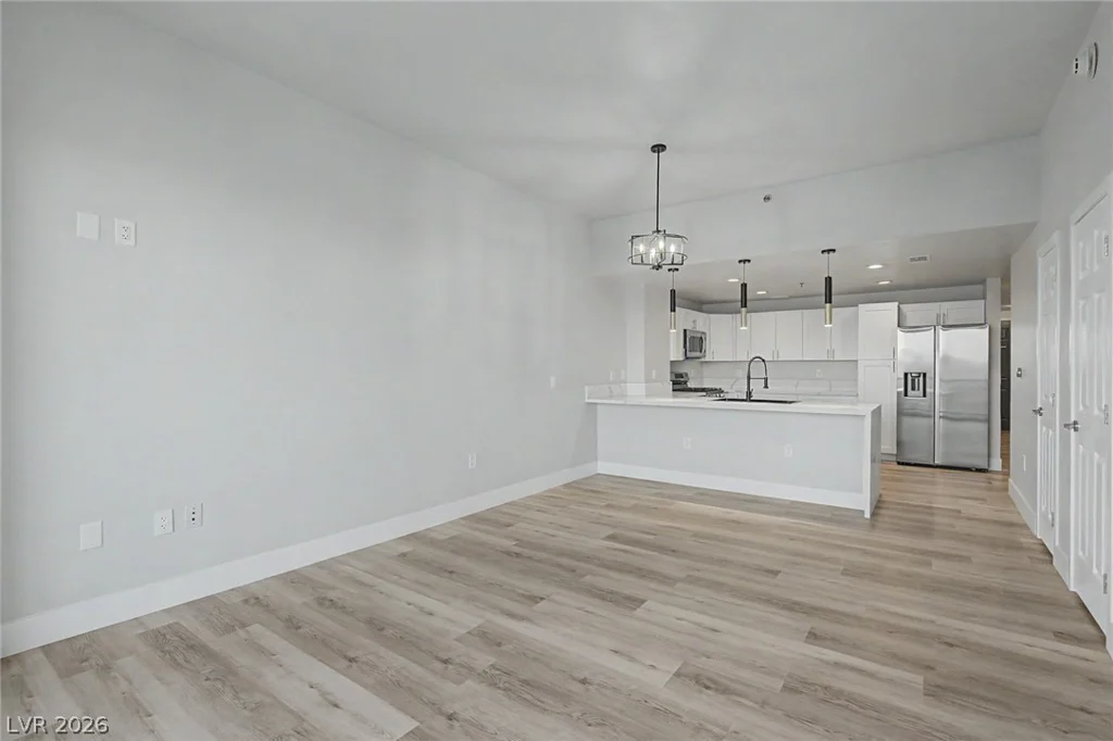 150 Las Vegas, Las Vegas, NV 89101