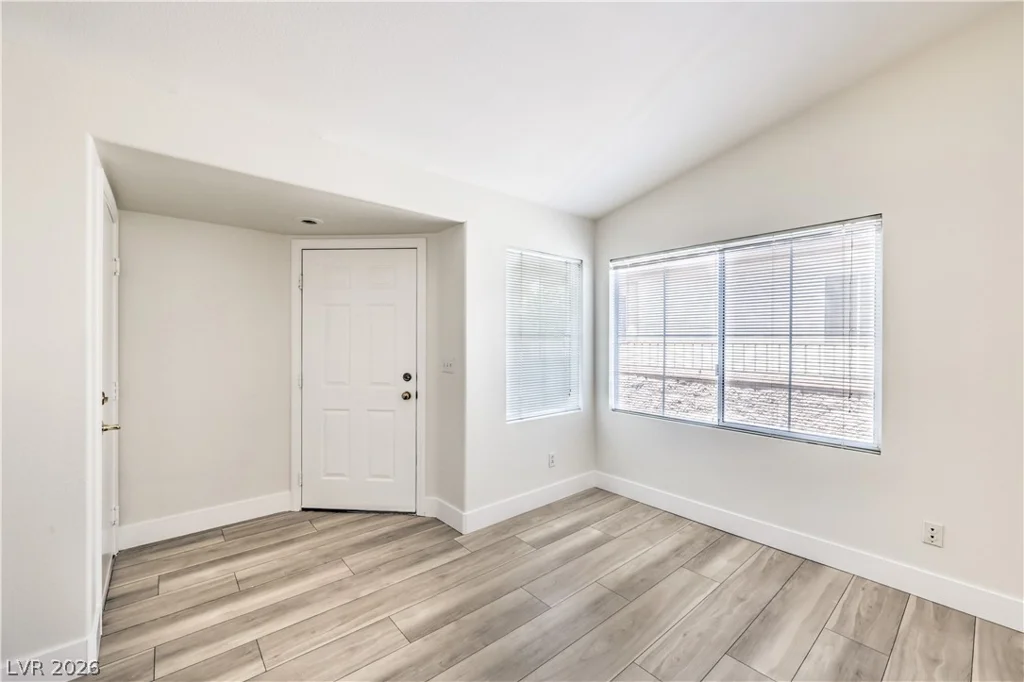 4436 Willowhill, Las Vegas, NV 89147