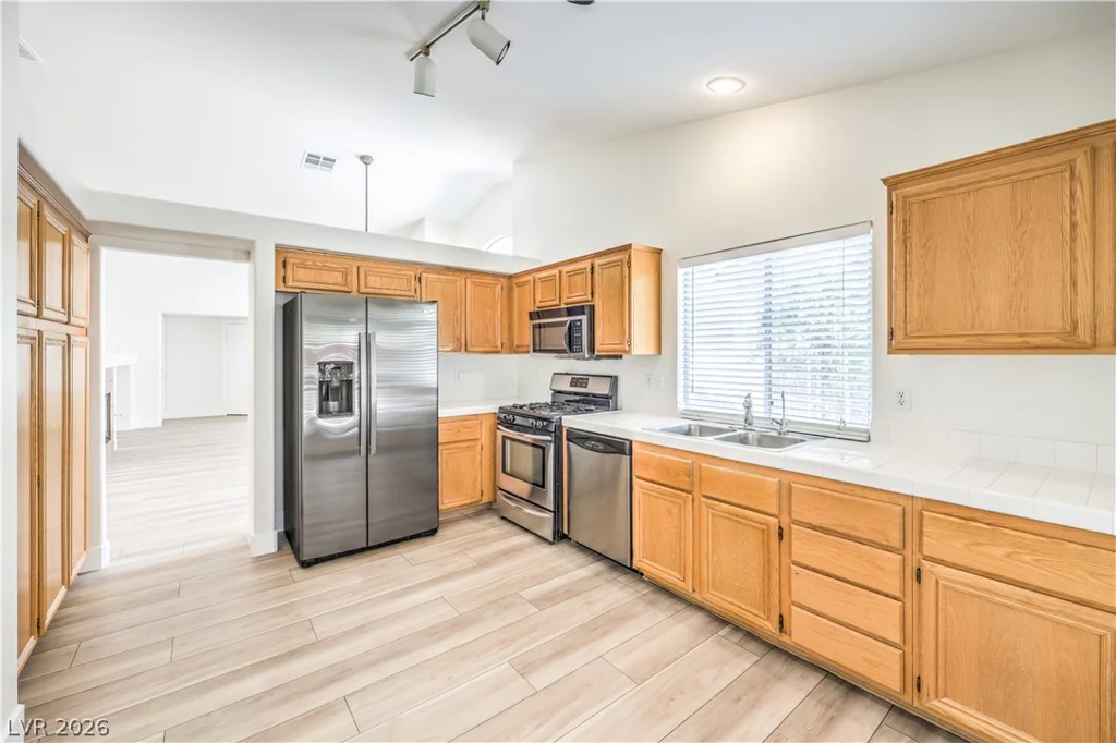 4436 Willowhill, Las Vegas, NV 89147