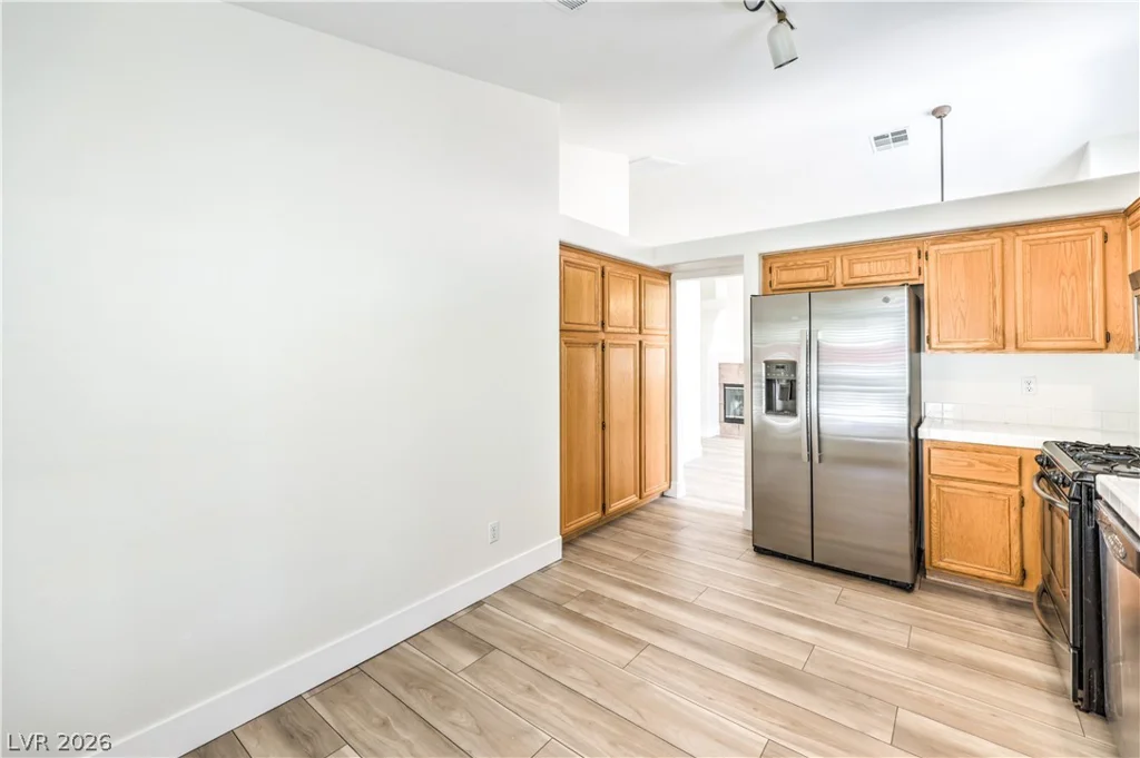 4436 Willowhill, Las Vegas, NV 89147