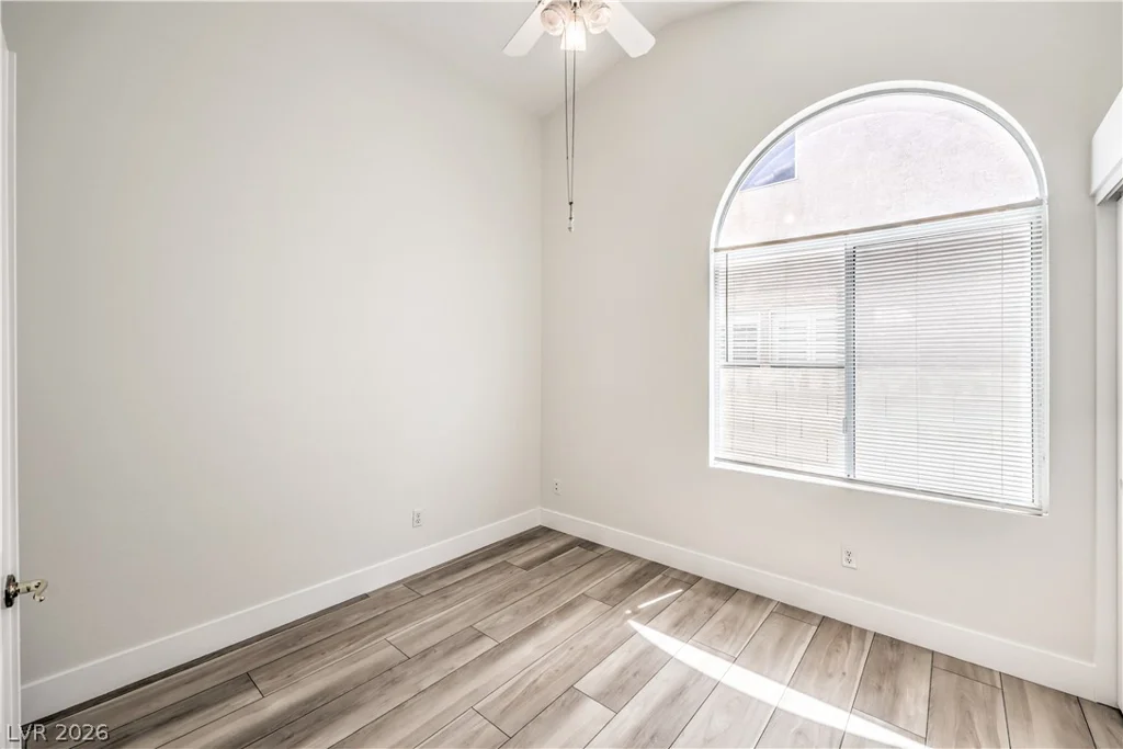4436 Willowhill, Las Vegas, NV 89147