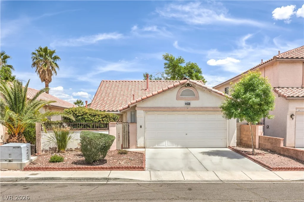 4436 Willowhill, Las Vegas, NV 89147