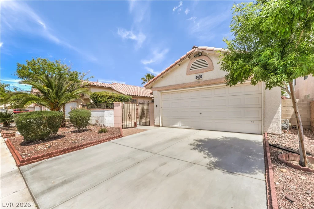 4436 Willowhill, Las Vegas, NV 89147