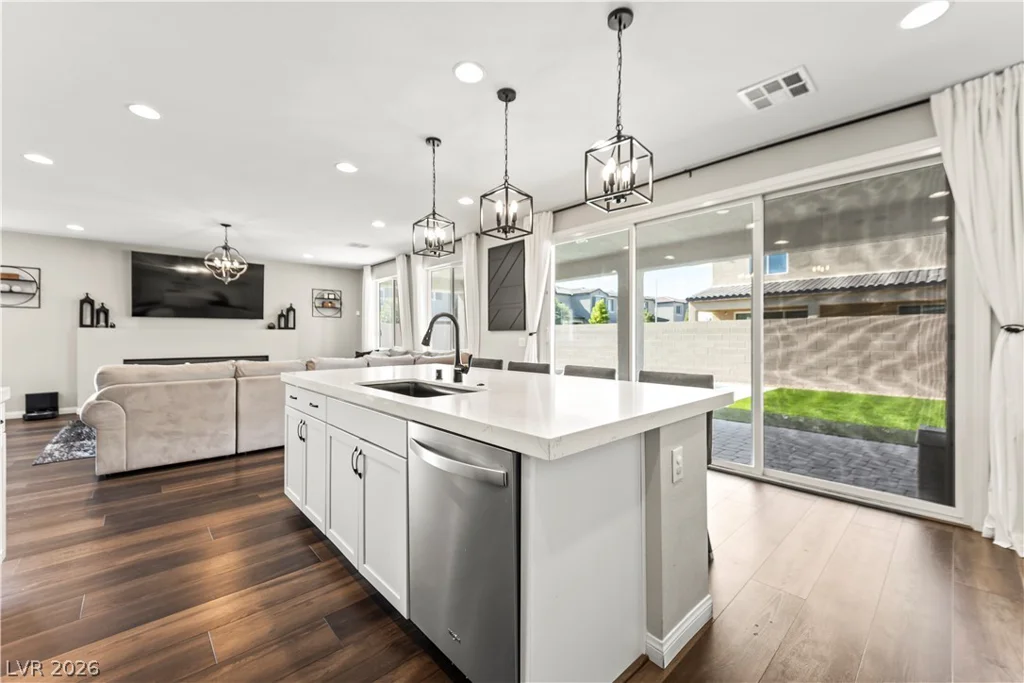 1938 Karner Blue, North Las Vegas, NV 89031
