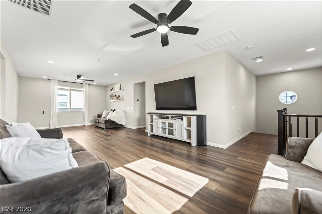 1938 Karner Blue, North Las Vegas, NV 89031