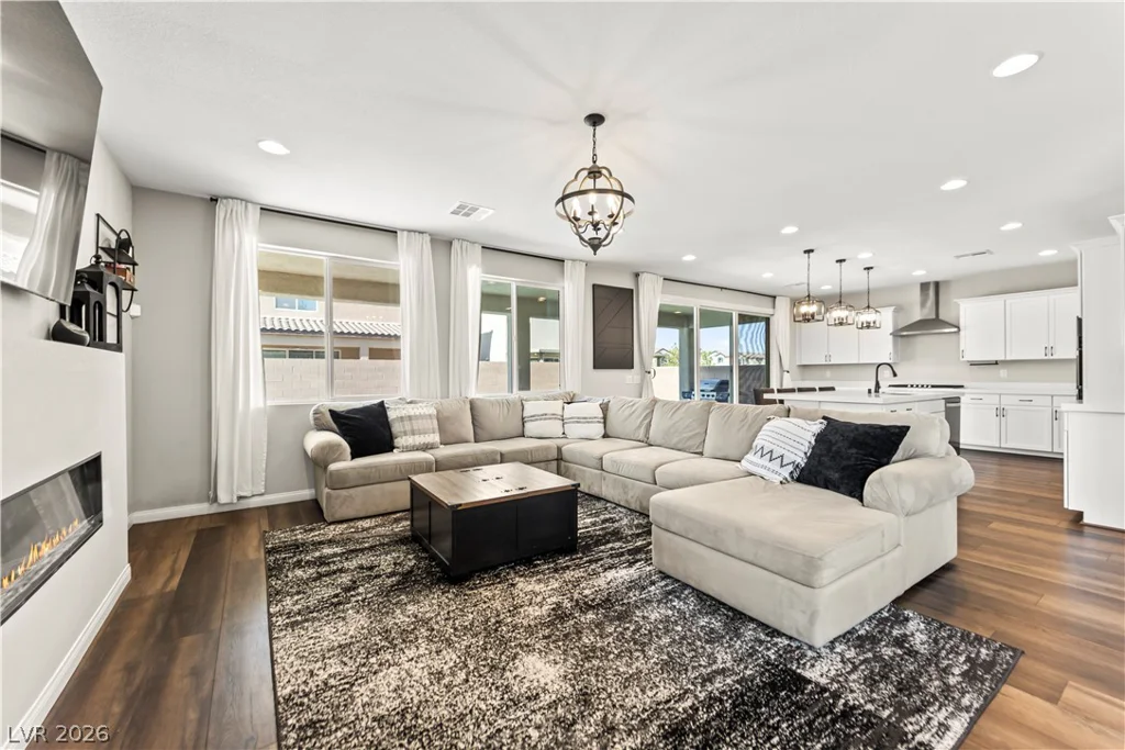 1938 Karner Blue, North Las Vegas, NV 89031