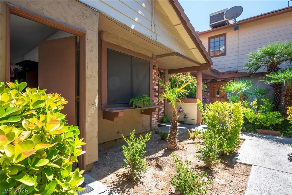 3482 Lorilou Lane, Las Vegas, NV 89121
