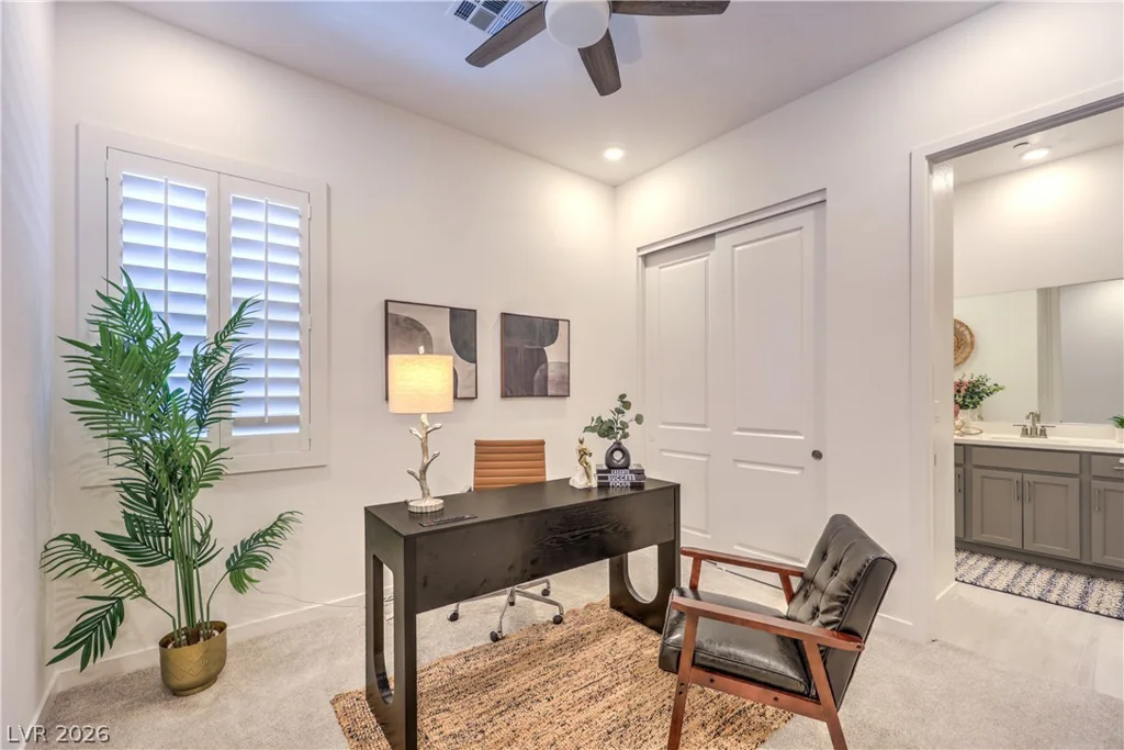 85 Agnew, Las Vegas, NV 89138