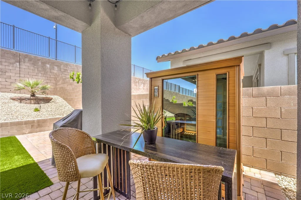 85 Agnew, Las Vegas, NV 89138