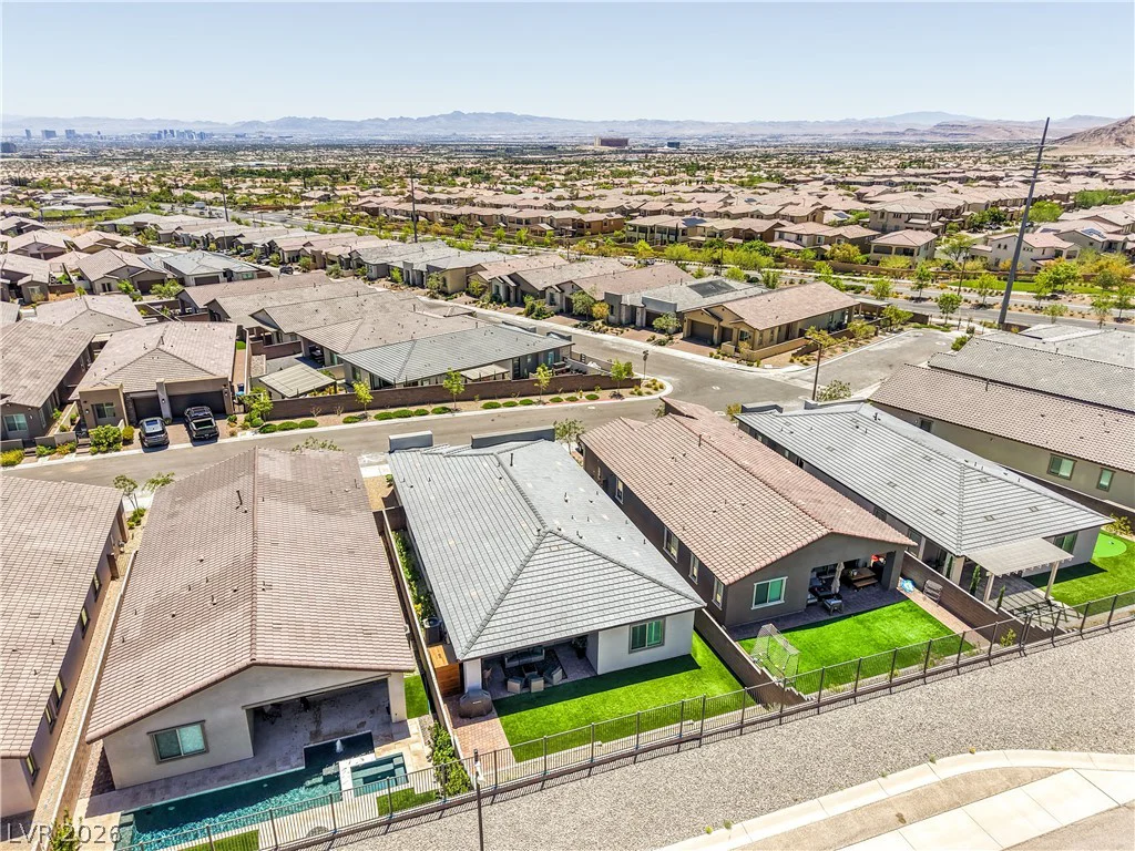 85 Agnew, Las Vegas, NV 89138