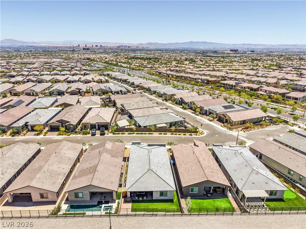 85 Agnew, Las Vegas, NV 89138