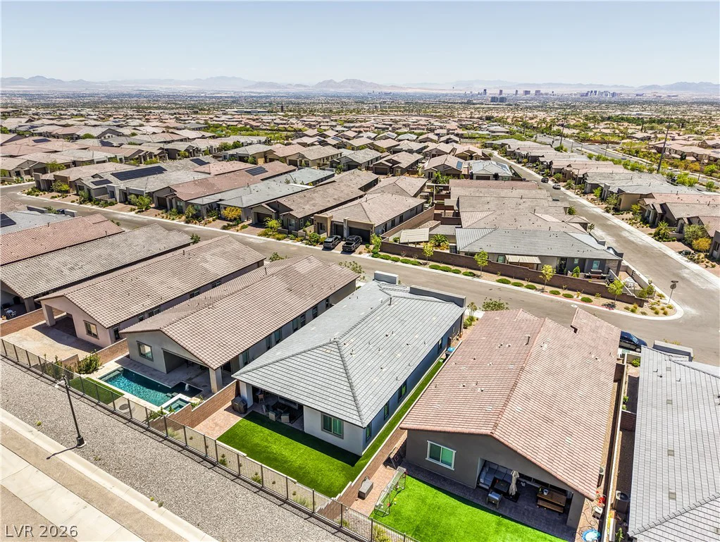 85 Agnew, Las Vegas, NV 89138