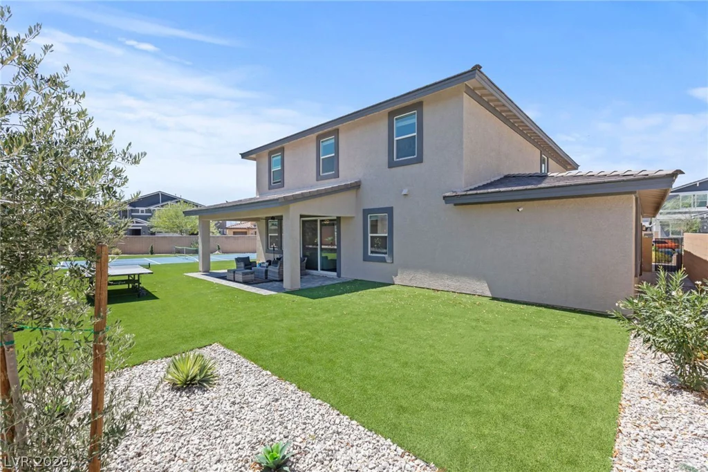 457 Spring Dove, Henderson, NV 89011