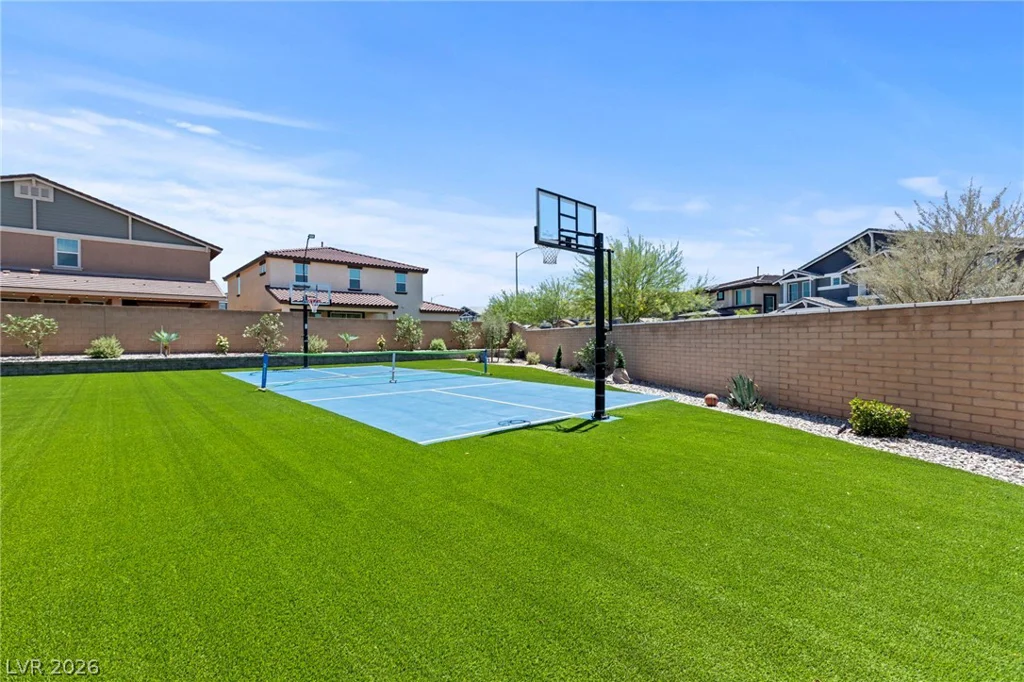 457 Spring Dove, Henderson, NV 89011