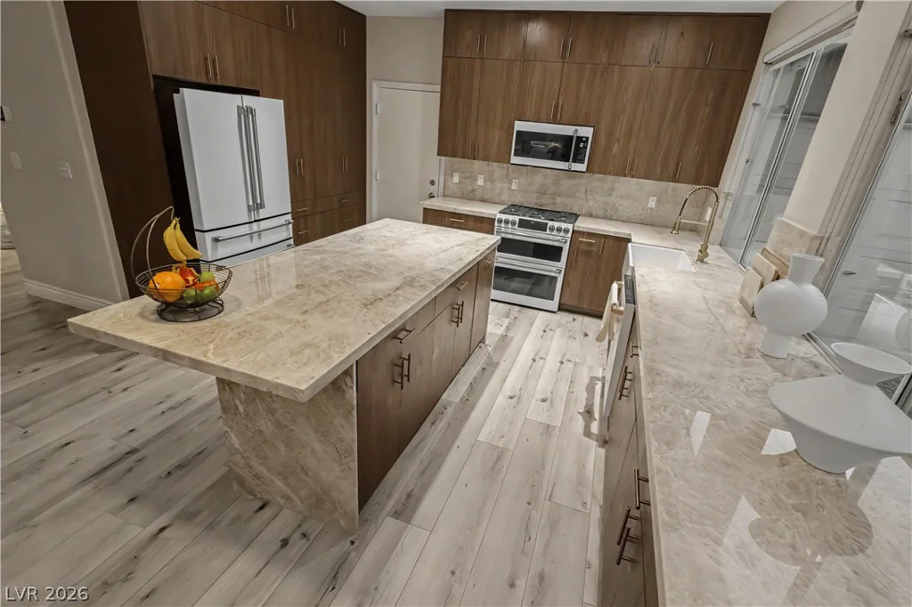 904 Sir Winston, Henderson, NV 89052